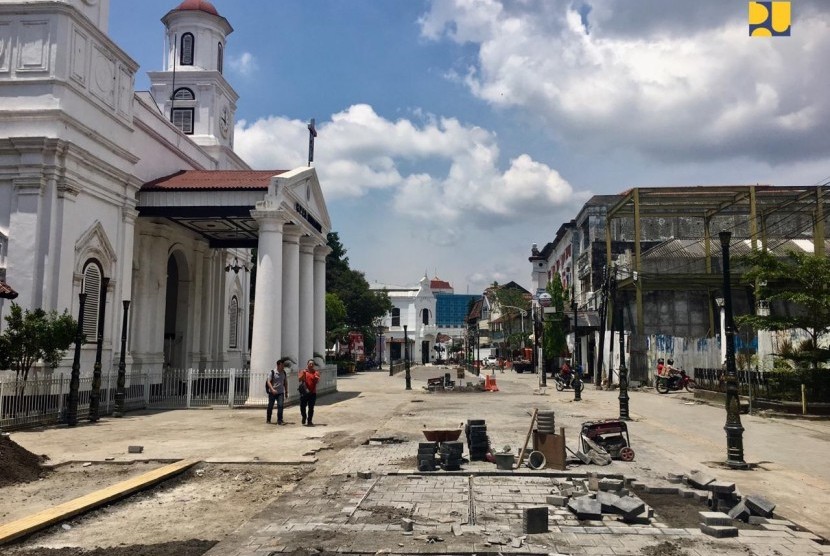 Penataan Kawasan Kota Lama Semarang ditargetkan rampung akhir April 2019.