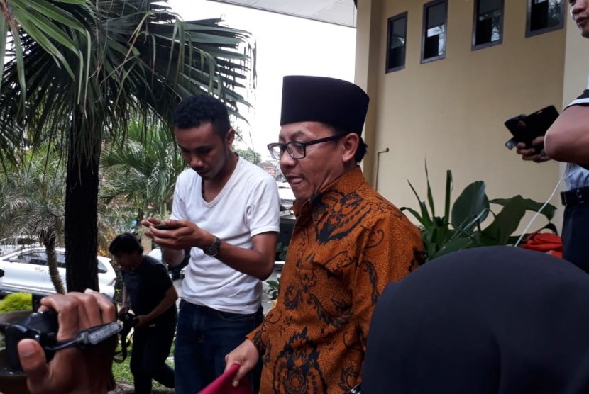 Walikota Malang, Sutiaji diperiksa Komisi Pemberantasan Korupsi (KPK) selama kurang lebih tiga jam di Mapolresta Malang, Selasa (9/4).