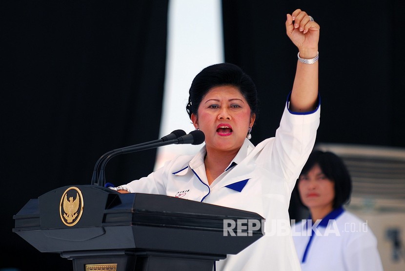 Ibu Negara RI 2004-2014 Ani Yudhoyono 