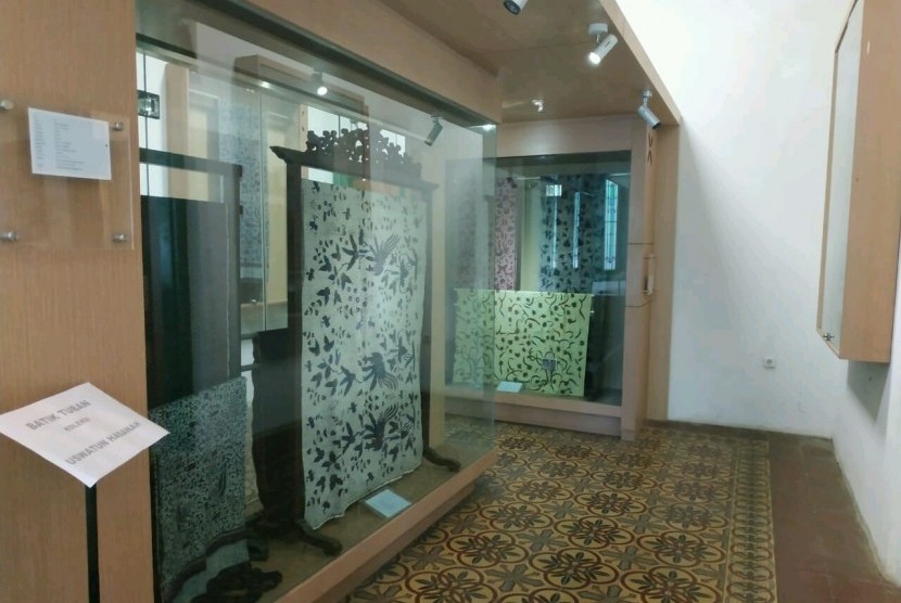 Galeri Batik di Museum Tekstil, Jakarta, Kamis (27/6).