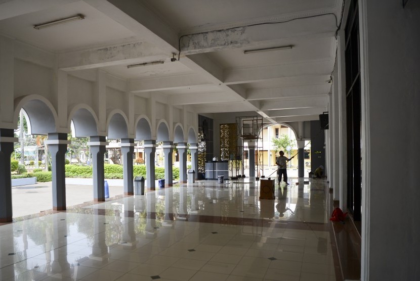 Asrama Haji Pondok Gede, Jakarta.