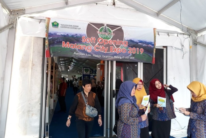 Pemerintah Kota (Pemkot) Malang mengadakan Malang City Expo 2019 dari Kamis (18/7) hingga Sabtu (20/7) di luar Stadion Gajayana, Kota Malang. 