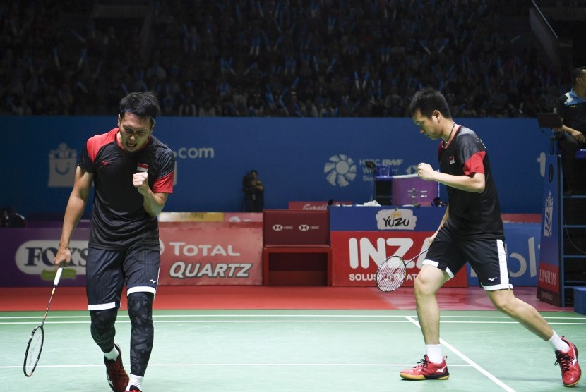 Ganda putra Indonesia Mohammad Ahsan (kiri) dan Hendra Setiawan.