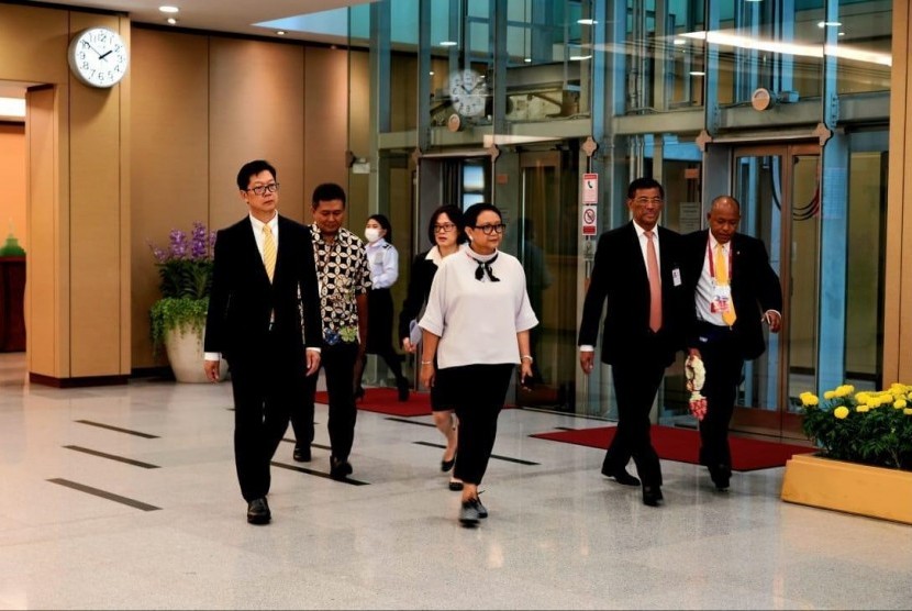 Menteri Luar (Menlu) Negeri Indonesia Retno LP Marsudi tiba di Bangkok untuk menghadiri pertemua Para Menlu ASEAN, Selasa - Jumat (30 Juli - 2 Agustus 2019).