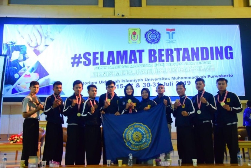Tim Beladiri Tapak Suci dari Universitas Muhammadiyah Surakarta (UMS) menyabet delapan medali dalam ajang Pekan Olahraga Mahasiswa (POM) Provinsi Jawa Tengah XVI Tahun 2019 yang berlangsung di Universitas Muhammadiyah Purwokerto (UMP) pada 29-31 Juli 2019.