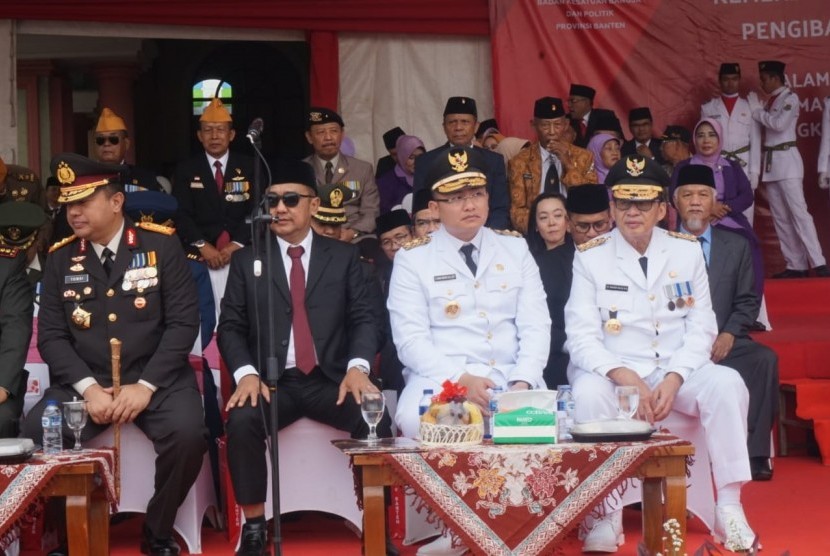 Gubernur dan Wakil Gubernur Banten, Wahidin Halim dan Andika Hazrumy.