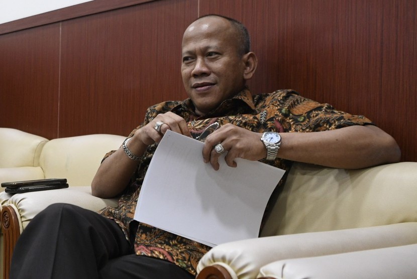 Calon anggota Badan Pemeriksa Keuangan (BPK) Pius Lustrilanang bersiap mengikuti uji kelayakan dan kepatutan oleh Komisi XI DPR di Kompleks Parlemen Senayan, Jakarta, Senin (2/9/2019).