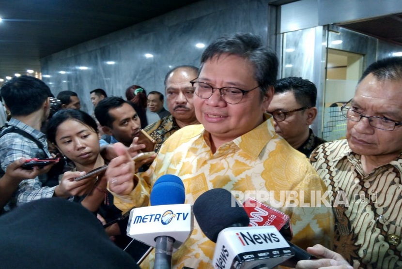 Ketua Umum Partai Golkar Airlangga Hartanto di Komplek Parlemen, Senayan, Jakarta, Kamis (5/9).