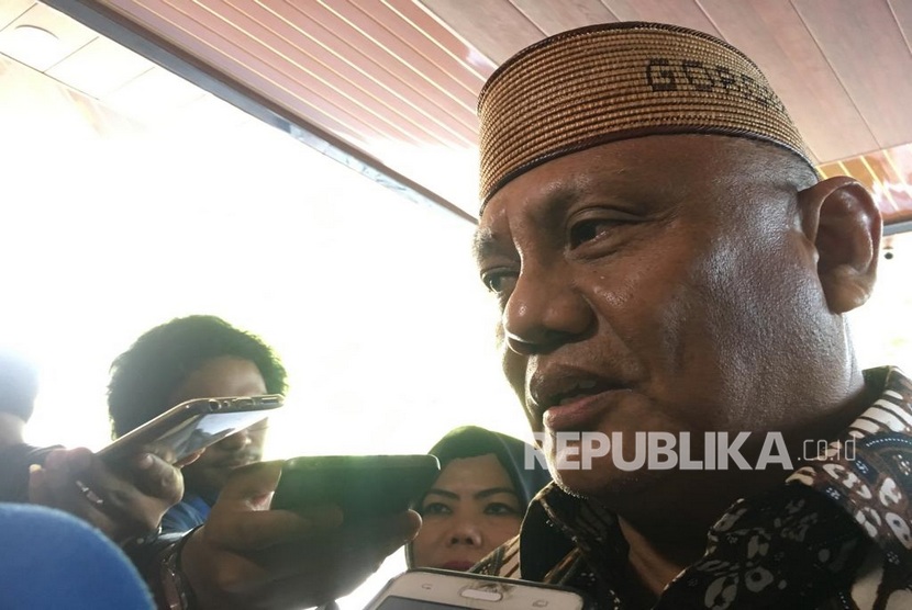 Gubernur Gorontalo sekaligus keponakan BJ Habibie, Rusli Habibie mengungkapkan istrinya Idah Syahidah baru sembuh dari COVID-19.