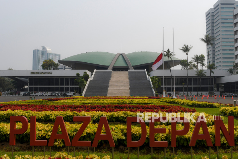 Halaman komplek DPR RI, Senayan, Jakarta