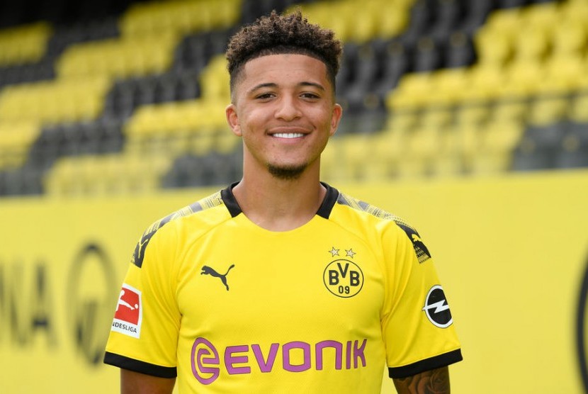 Gelandang muda Borussia Dortmund Jadon Sancho. Sancho mencuri perhatian dan menjadi incaran berbagai klub raksasa Eropa.