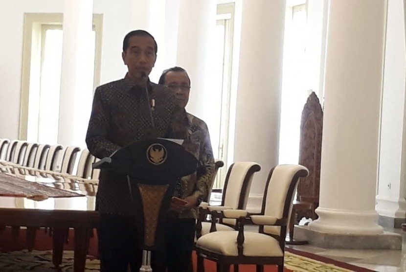Presiden Jokowi memberikan keterangan terkait RKUHP di Istana Bogor, Jumat (20/9).