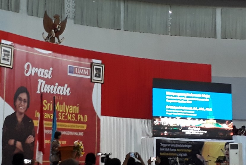 Universitas Muhammadiyah Malang (UMM) menghadirkan Menteri Keuangan  (Menkeu) RI, Sri Mulyani sebagai pembicara dalam kegiatan orasi ilmiah di  Hall Dome UMM, Malang, Kamis (10/10). 