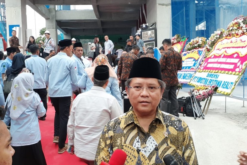 Pendiri Institute of Social Economic Digital (ISED) Rudiantara mengatakan Indonesia harus menyiapkan sumber daya manusia yang bertalenta di bidang digital guna menghadapi bonus demografi.