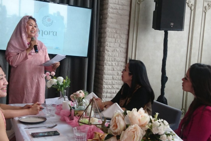 Yenny Wahid saat peluncuran produk kosmetik halal premium miliknya, Mora Beyond Beauty di The Plaza Office Tower, Jakarta Pusat, Rabu (16/10). 