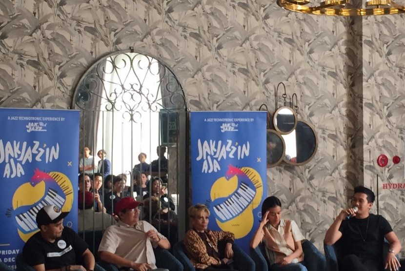Konferensi pers Kick Off konser ‘JakJazzin Aja’ yang rencananya akan digelar pada 6 Desember 2019, konpers dilakukan di Ellise Lounge The Tribata, Jakarta Selatan, Rabu (16/10). 