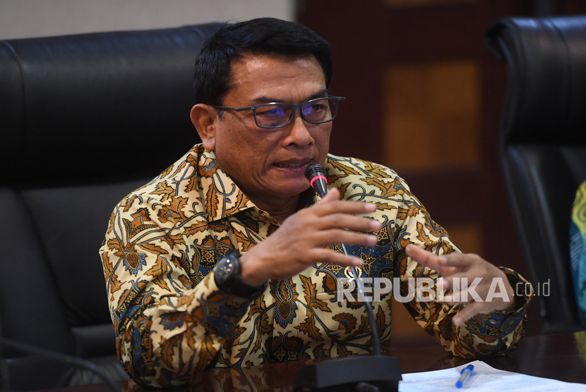Kepala Staf Presiden Moeldoko mengatakan Presiden Jokowi tidak bisa mengurus segala persoalan. Terkait TWK KPK, Moeldoko mengatakan sudah ada badan tersendiri yang menentukan masalah pegawai KPK.