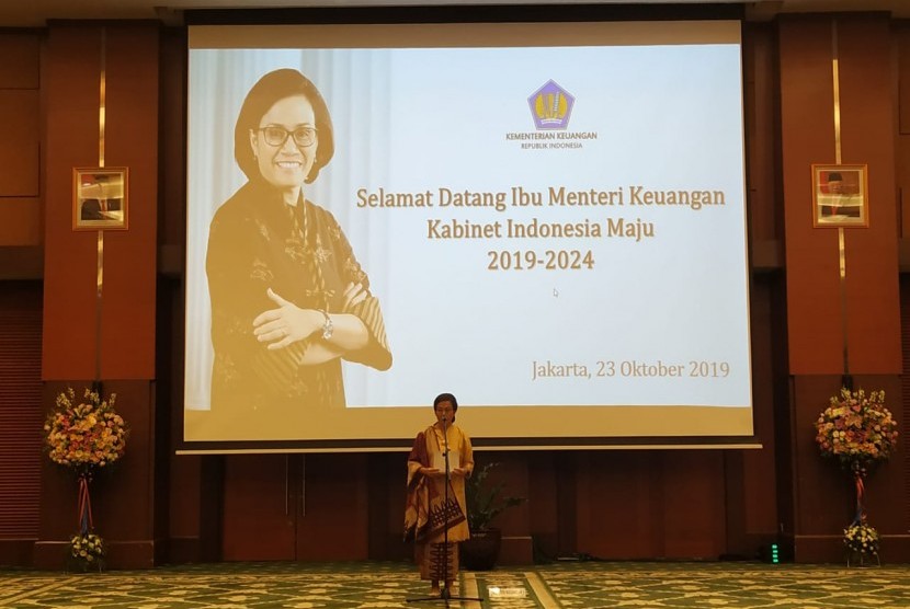 Menteri Keuangan Sri Mulyani dalam acara Serah Terima Memori Jabatan Menteri Keuangan dan Wakil Menteri Keuangan di Gedung Juanda Kemenkeu, Rabu (23/10).