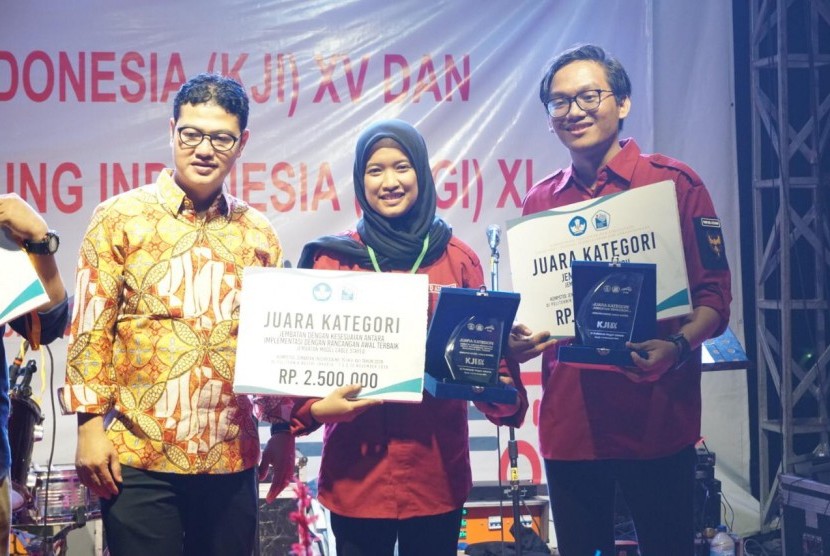 Universitas Muhammadiyah Malang (UMM) berhasil mendominasi kemenangan di Kompetisi Jembatan Indonesia (KJI) dan Kompetisi Bangunan Gedung Indonesia (KBGI), di Politeknik Negeri Jakarta 7-10 Nov 2019.