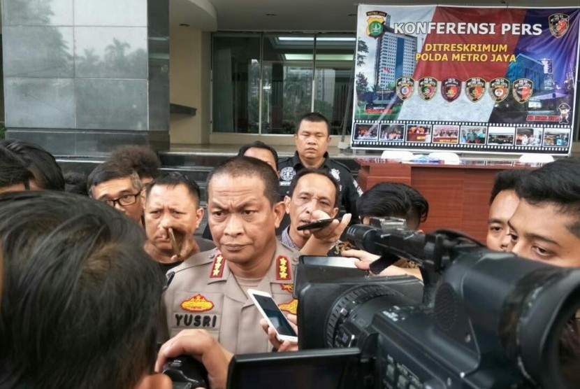 Kabid Humas Polda Metro Jaya, Kombes Yusri Yunus. Polisi meralat jumlah tersangka dalam kasus pembobolan Bank DKI.