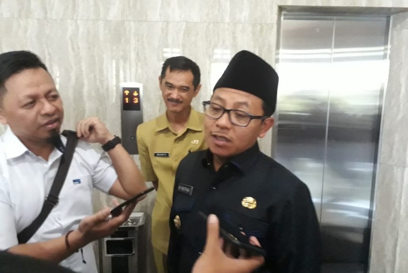 Wali Kota Malang, Sutiaji, akan memberikan sanksi untuk ASN yang mudik kampung halaman.