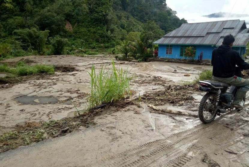 Kabupaten Solok Selatan pasca terjangan banjir bandang (ilustrasi) 
