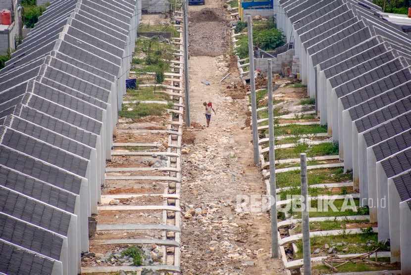 Suasana pembangunan rumah subsidi di Bogor, Jawa Barat, Rabu (27/11/2019).