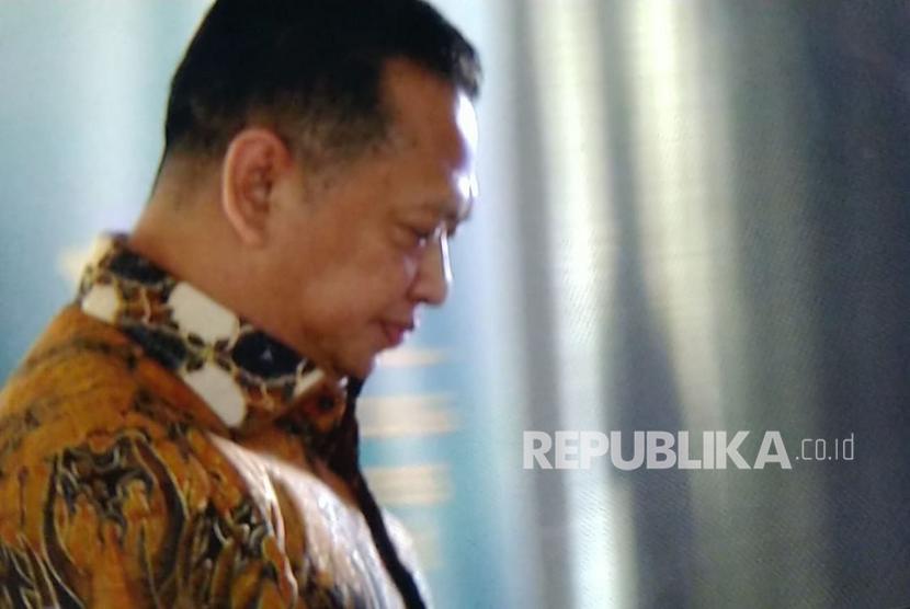 Calon Ketua Umum Golkar, Bambang Soesatyo mendatangi Kantor Menko Maritim, Luhut Binsar Pandjaitan, Selasa (3/12).