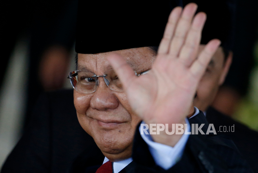Menteri Pertahanan yang juga Ketum Partai Gerindra Prabowo Subianto. Prabowo memberi pesan buat menantu Jokowi, Bobby Nasution yang ingin maju Pilkada.