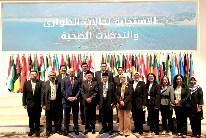 Delegasi Kementerian Kesehatan menghadiri kegiatan Senior Official Meeting (SOM) dan 7th Session of The Islamic Conference of Health Ministers (ICHM) pada tanggal 15-17 Desember 2019 di Hotel St.Regis, Abu Dhabi, Uni Emirat Arab. 
