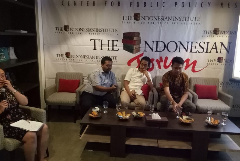 The Indonesian Institute (TII) merilis laporan akhir tahun Indonesia 2019 dengan mengangkat beragam topik termasuk persoalan politik sepanjang 2019, di kantor The Indonesian Institute, Menteng, Jakarta, Selasa (17/12). 