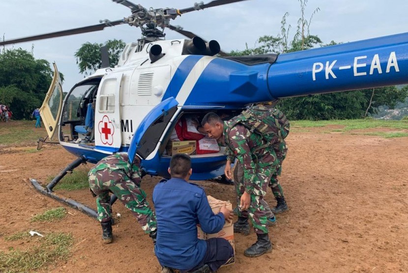 PMI Kirim Bantuan Untuk Korban Banjir Bandang Di Bogor | Republika Online