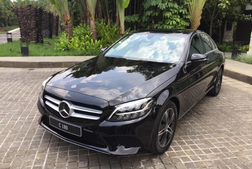 Mercedes Benz Rilis The New Mercy C180 | Republika Online