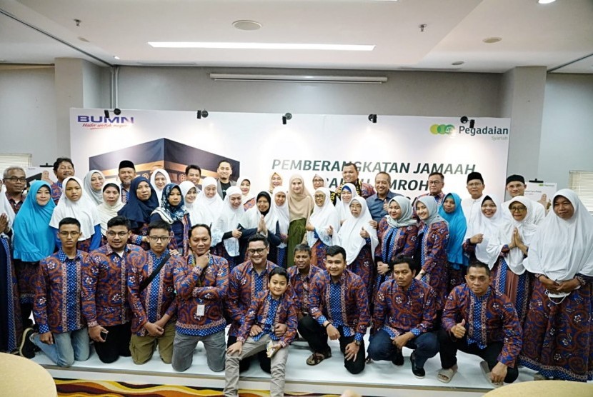 PT Pegadaian (Persero) memberangkatkan rombongan umrah perdana produk pembiayaan berbasis syariah yang dikembangkan perseroan yakni Arrum Safar. 