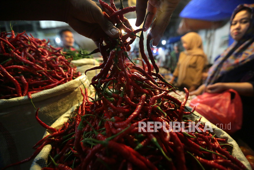 Harga cabai keriting di sejumlah pasar tradisional di Kota Yogyakarta masih merangkak naik (Foto: cabai merah keriting)