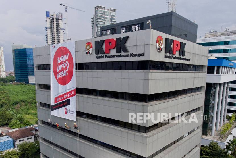 Gedung KPK. KPK melantik 66 jaksa sebagai penyelidik dan penyidik yang berasal dari Kejagung.