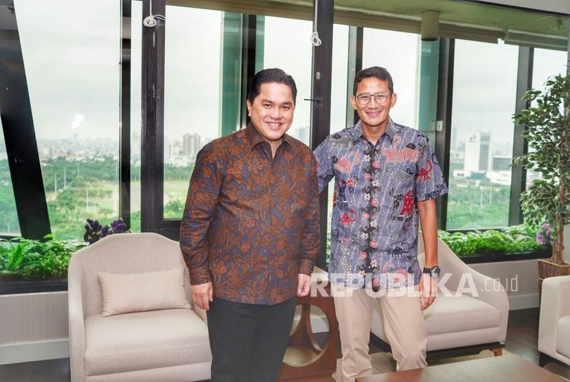 Sandiaga Uno bertemu dengan Menteri BUMN Erick Thohir di Kantor Kementerian BUMN, Jakarta, Kamis (6/2).