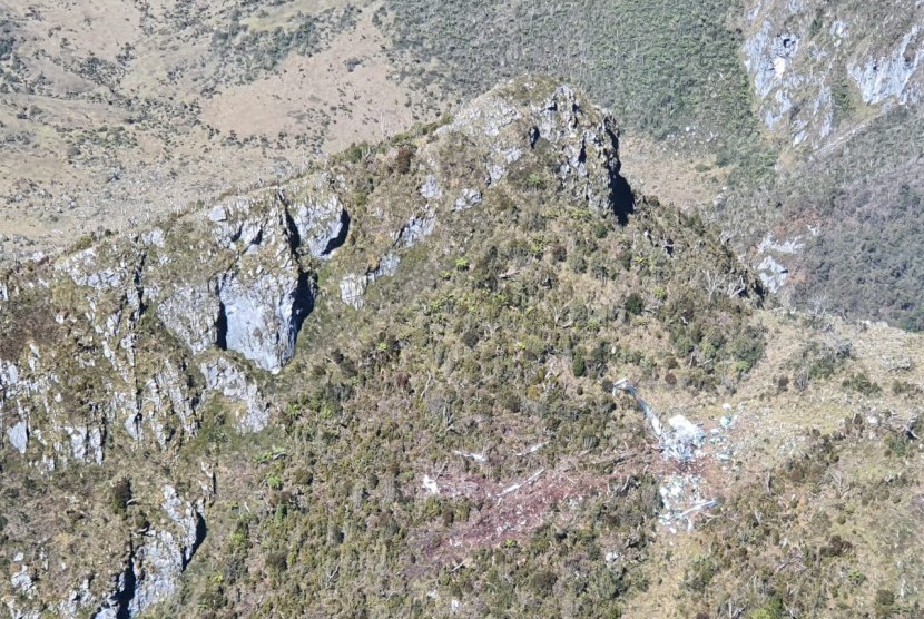 Lokasi penemuan puing helikopter MI-17 di Pegunungan Mandala, Distrik Oksop, Pegunungan Bintang (Pegubin), Papua. Polres Pegubin menyiagakan satu peleton anggotanya untuk membantu evakuasi helikopter MI-17.