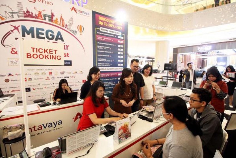Tampak suasana Mega Travel Fair 2020 yang dimulai di Trans Studio Mall Cibubur 13 hingga 16 Februari mendatang. 