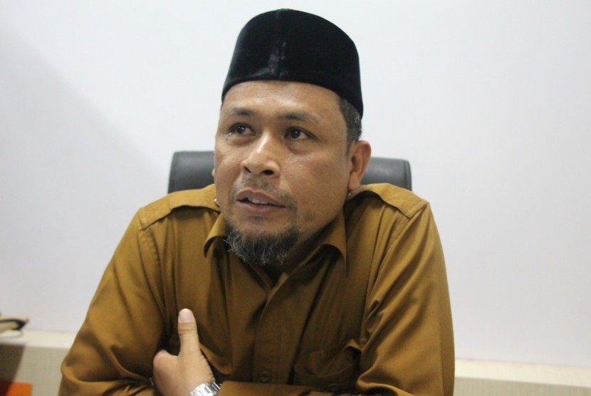 Kepala Kantor Urusan Agama (KUA) Suka Makmur, Aceh Besar Agus Suardi (47), lulus seleksi petugas haji setelah 12 Tahun Menanti.