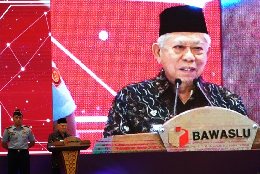 Wakil Presiden Maruf Amin saat menghadiri peluncuran Indeks Kerawanan Pilkada 2020 di Hotel Red Top Pecenongan, Jakarta, Selasa (25/2).