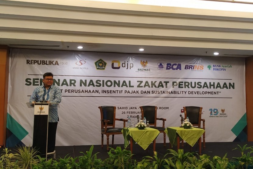 Dirut BAZNAS M Arifin Purwakananta dalam kegiatan Seminar Nasional Zakat Perusahaan di Grand Sahid Jaya, Jakarta, Rabu (26/2). 