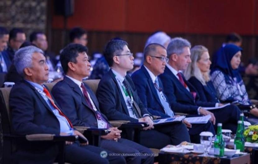 61st Annual Session of AALCO di Bali membahas terkait Hukum Perdagangan dan Investasi Internasional. 