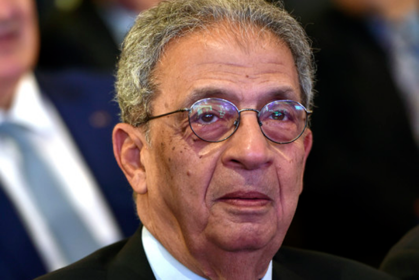 Mantan Sekjen Liga Arab Amr Moussa tengah menjalani isolasi mandiri setelah positif Covid-19.