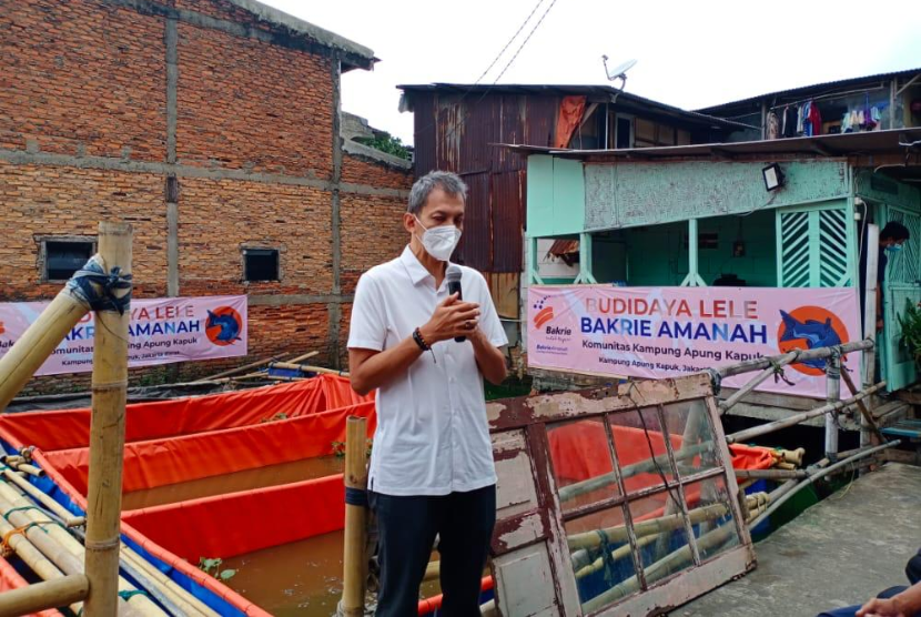  Bakrie Amanah sebagai Lembaga Zakat Kelompok Bakrie meresmikan program ketahanan pangan, yaitu budidaya lele pada Selasa (19/1), di Kampung Apung Kapuk, Jakarta Barat. 