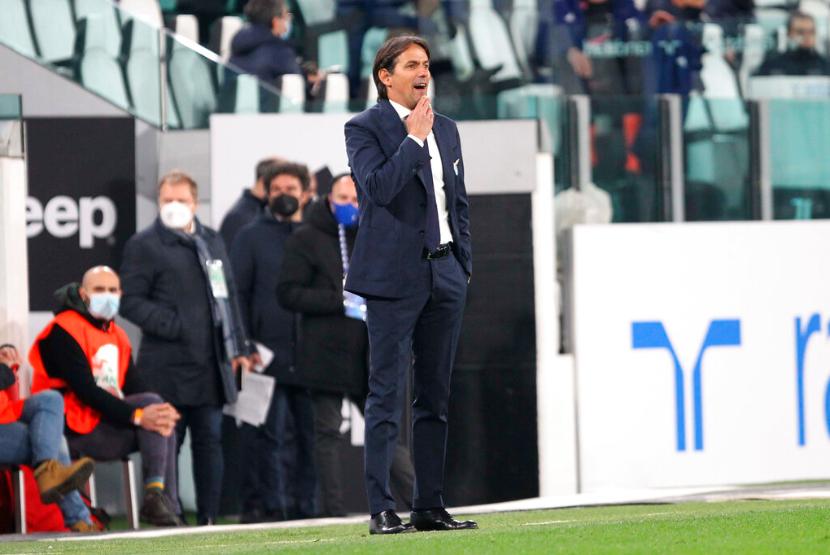 Pelatih Lazio, Simone Inzaghi dalam pertandingan Juventus vs Lazio, Sabtu (6/3) waktu setempat.