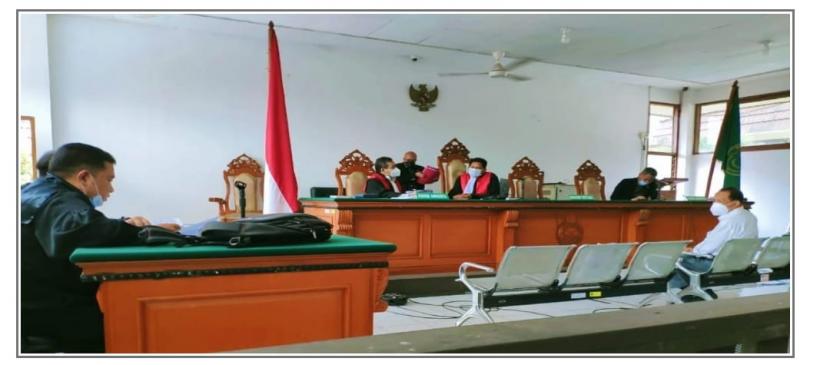 Terdakwa pemalsuan dokumen tanah Pemkot Bandung dituntut penjara 2 hingga 2,6 tahun.