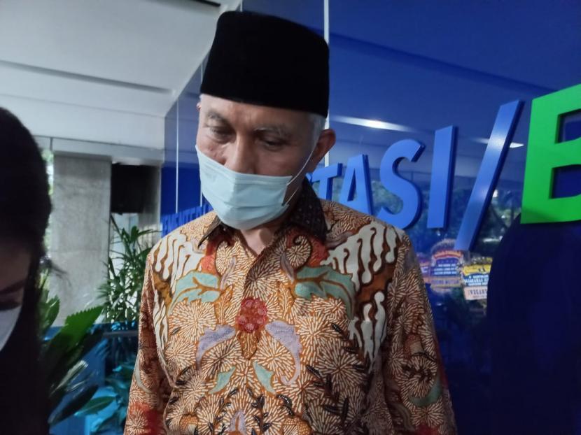 Gubernur Sumatra Barat, Mahyeldi, menyatakan PPKM Darurat di sejumlah wilayah Sumbar masih tahap evaluasi 
