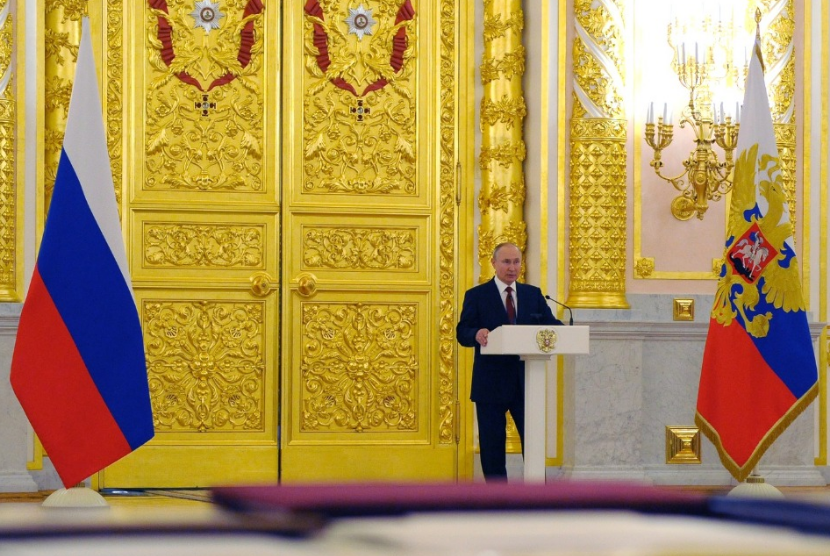 Presiden Rusia Vladimir Putih menerima Surat-Surat Kepercayaan dari Dubes RI di Istana Kremlin, Moskow, Selasa (18/5).