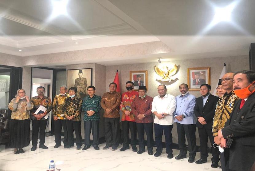  Ketua DPD RI, AA LaNyalla Mahmud Mattalitti, melakukan kunjungan kerja ke Kabupaten Barru, Sulawesi Selatan, Jumat (28/5/2021). 